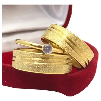 Par Aliança De Casamento Dourada Diamantada Com Frisos +anel