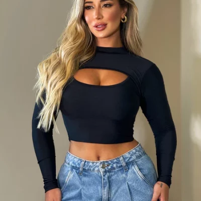 Cropped Corsellet manga Longa Gola Alta Com Decote e Recorte